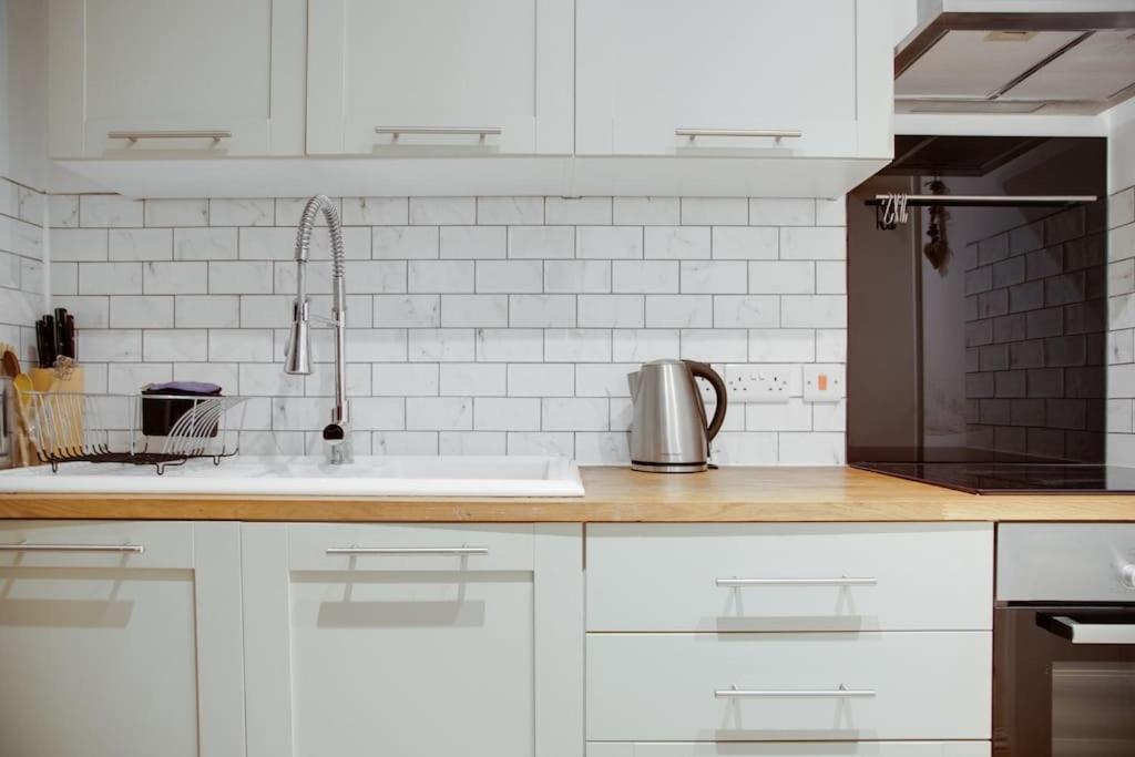 Princes Villa - Large Fully Self Contained Flat, 5 Minutes From The Sea Hastings Exterior photo
