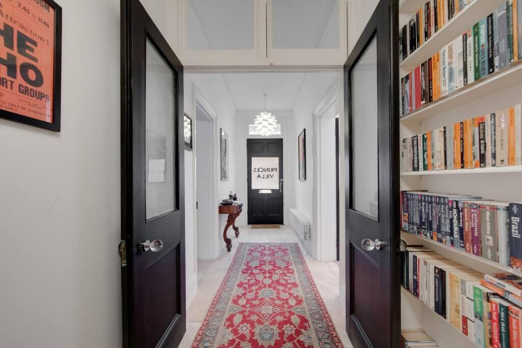 Princes Villa - Large Fully Self Contained Flat, 5 Minutes From The Sea Hastings Exterior photo